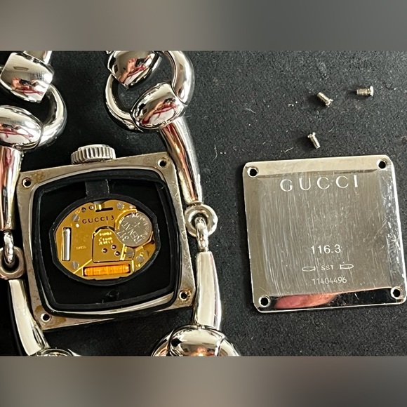 GUCCI “SIGNORINA” 116.3 STAINLESS STEEL BLUE MOTHER OF PEARL. Ladies watch. - Picture 16 of 16